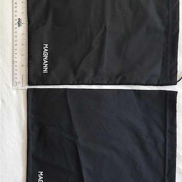 2 NEW Magnanni Elegant Black Fabric DUST BAG Cover for shoes, handbag, belts - Picture 6 of 6